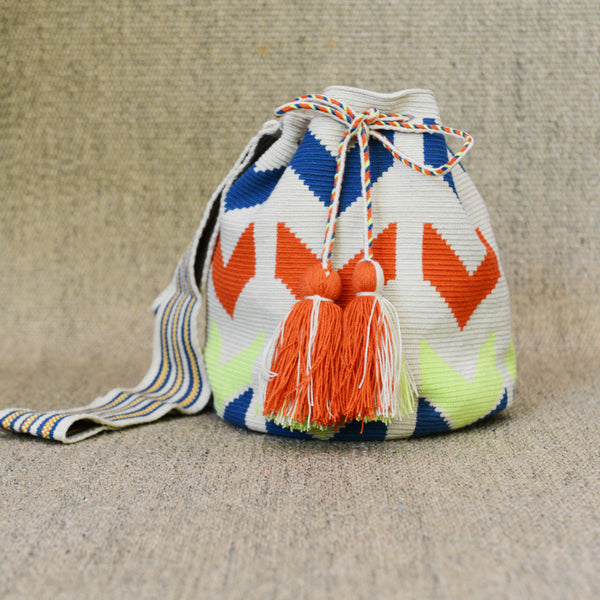One Thread L Wayuu Bag 741